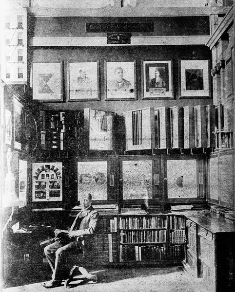 webdubois1-jpg__800x600_q85_crop